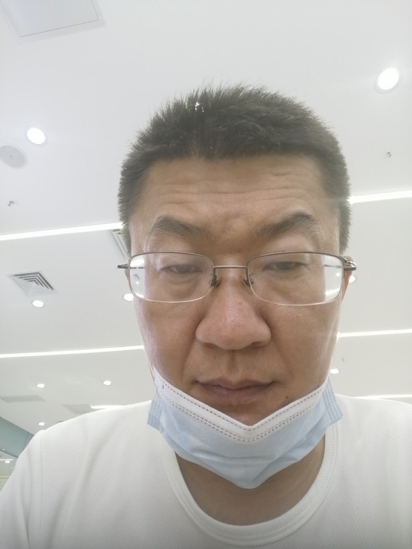 无奈的第一张照片--昆明相亲服务中心