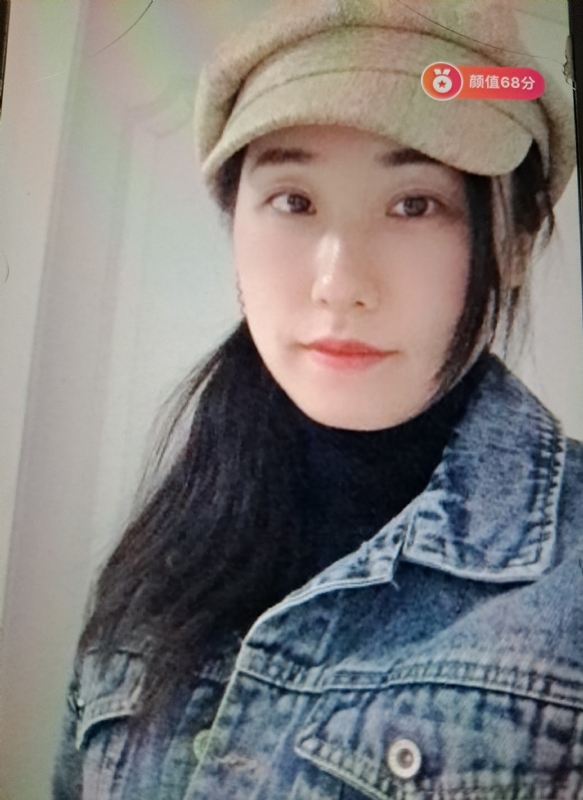 嫣然一笑的第二张照片--昆明相亲服务中心