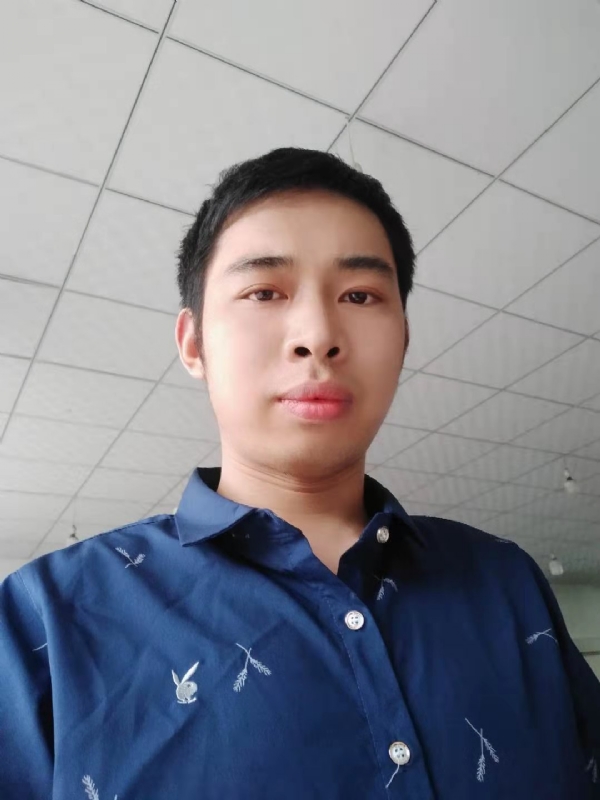 啊辉的第一张照片--昆明相亲服务中心