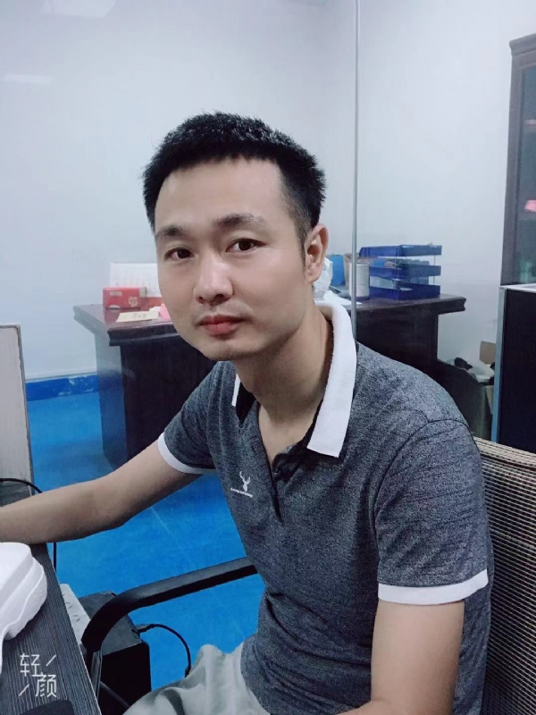 不忘初心的第一张照片--昆明相亲服务中心