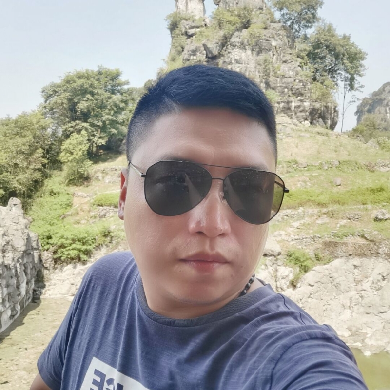 葡萄的第一张照片--昆明相亲服务中心