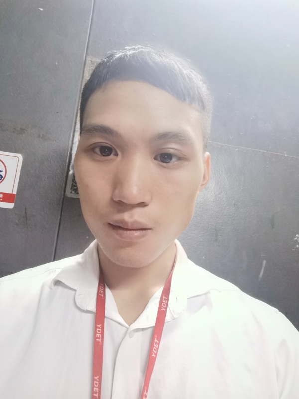 不离不弃的第一张照片--昆明相亲服务中心