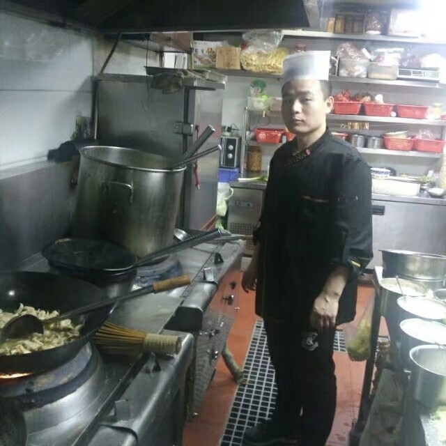 珍惜才配拥有的第一张照片--昆明相亲服务中心