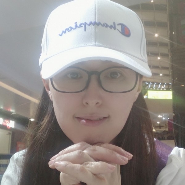 水分子的第一张照片--昆明相亲服务中心