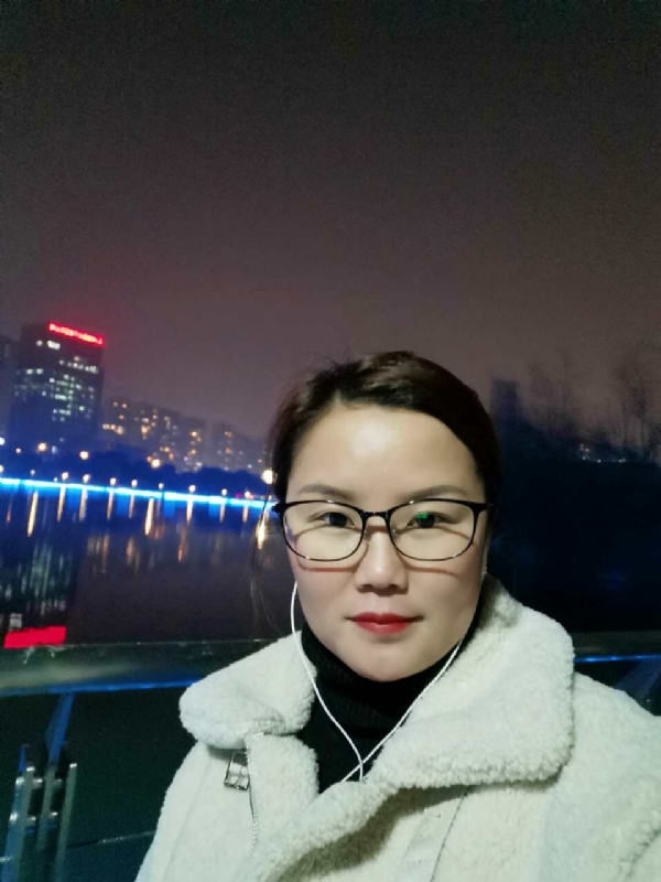 小英的第一张照片--昆明相亲服务中心