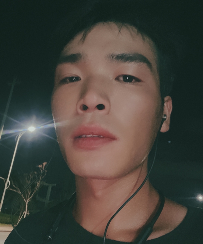 满船清梦压星河的第二张照片--昆明相亲服务中心