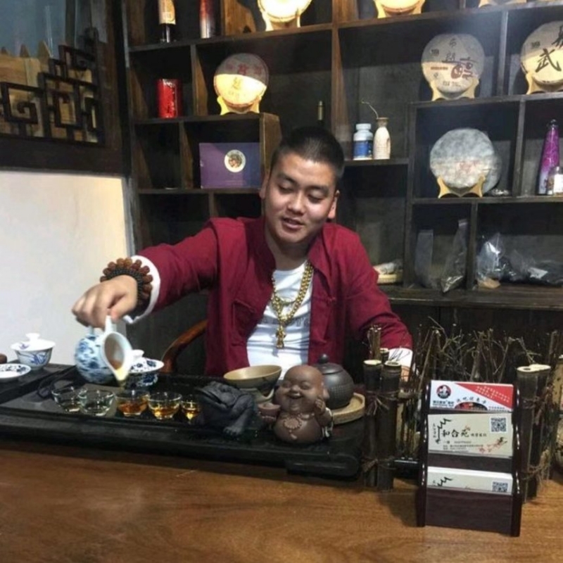 请叫我金爷的第一张照片--昆明相亲服务中心