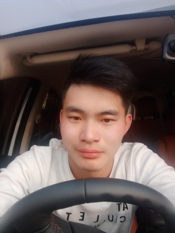 平凡人生的第一张照片--昆明相亲服务中心