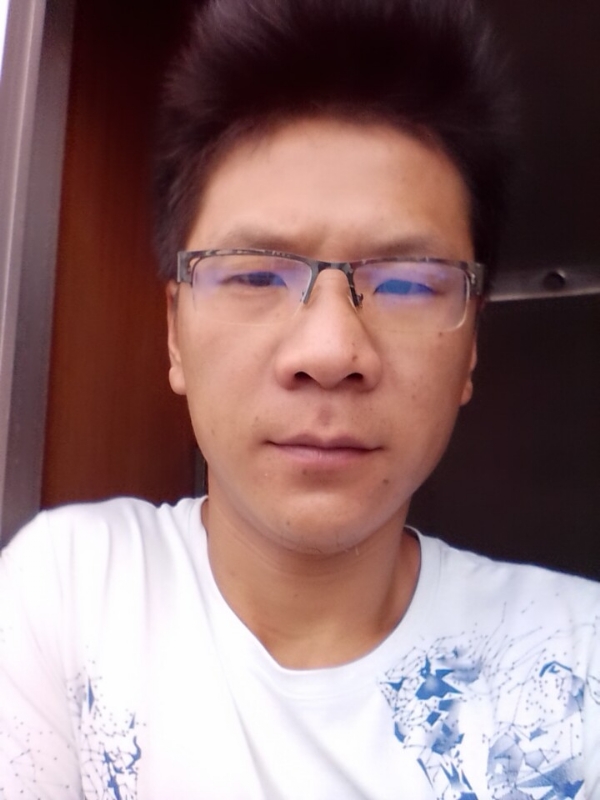 听雨的第一张照片--昆明相亲服务中心