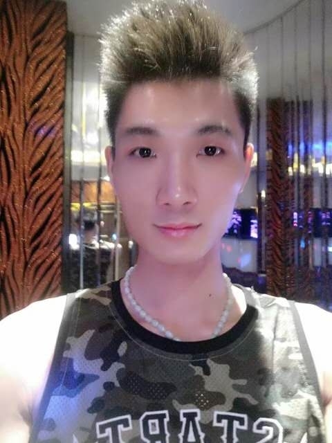 人生如戏的第一张照片--昆明相亲服务中心