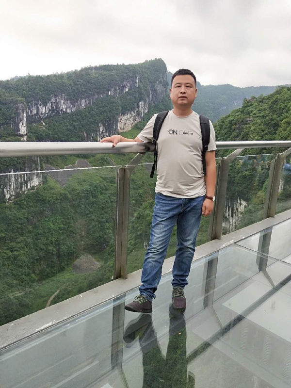 天使的第一张照片--昆明相亲服务中心