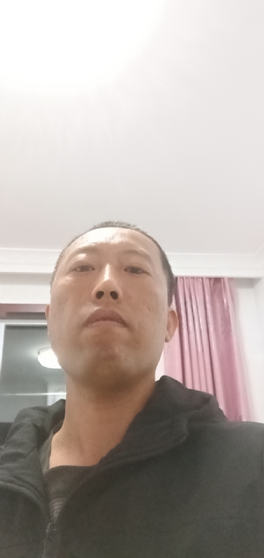 月上云端的第一张照片--昆明相亲服务中心