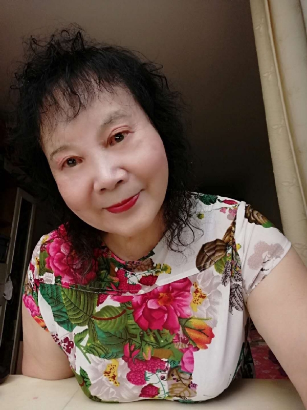 晚霞的第一张照片--昆明相亲服务中心