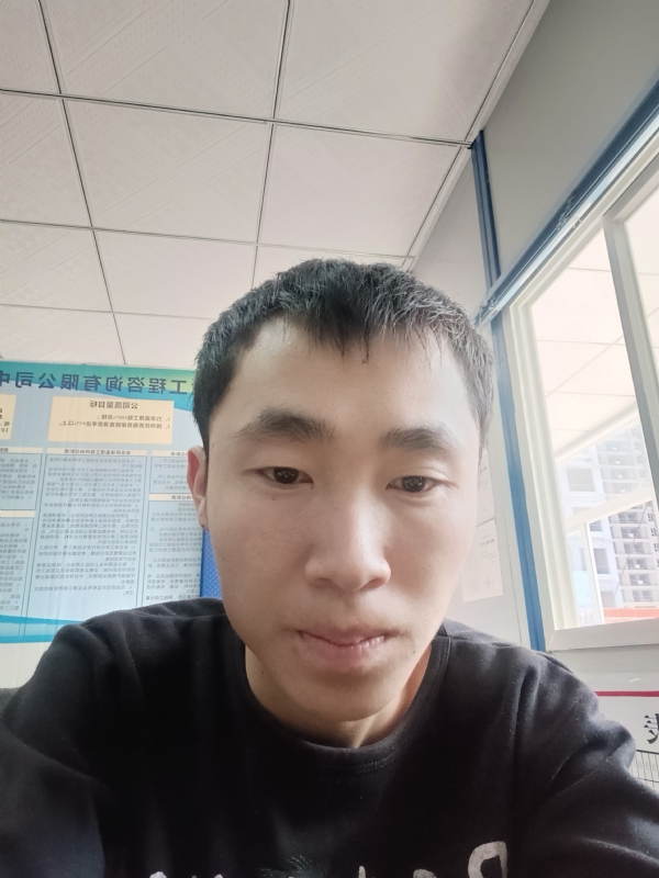 小哥哥的第二张照片--昆明相亲服务中心