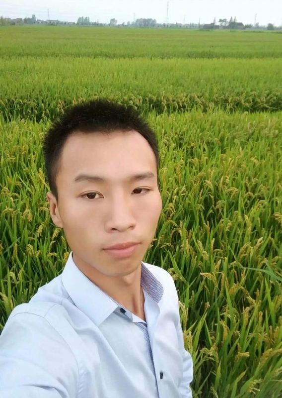 等待远方的你的第一张照片--昆明相亲服务中心