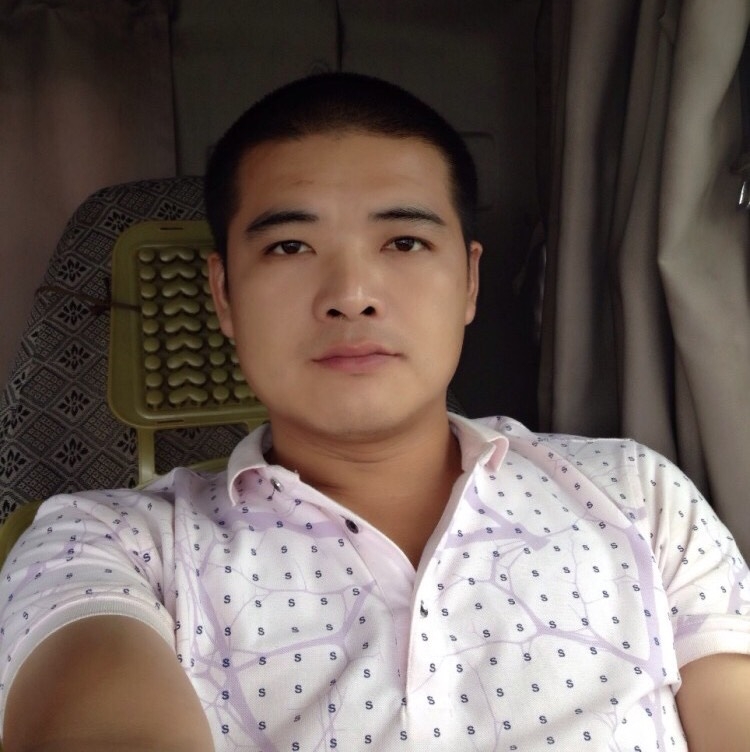 逍遥驾车人的第一张照片--昆明相亲服务中心