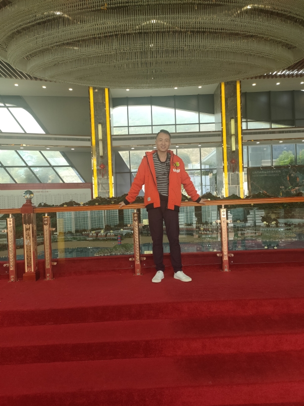 大飞的第一张照片--昆明相亲服务中心