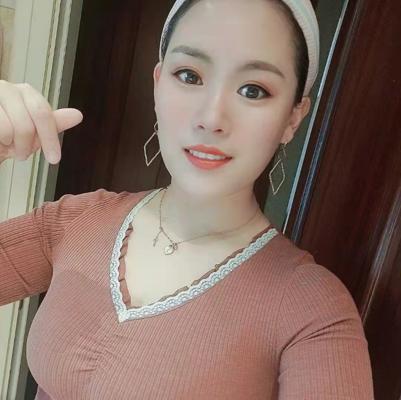 蜜&糖的第一张照片--昆明相亲服务中心