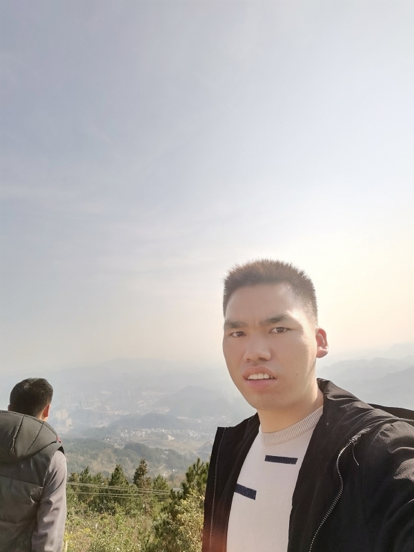 小学生的第二张照片--昆明相亲服务中心