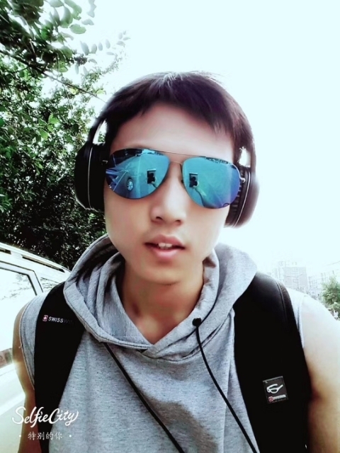 失意的人的第一张照片--昆明相亲服务中心