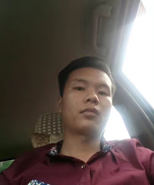 单亲爸爸的第一张照片--昆明相亲服务中心