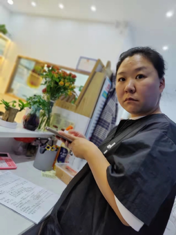 东北小野花的第一张照片--昆明相亲服务中心