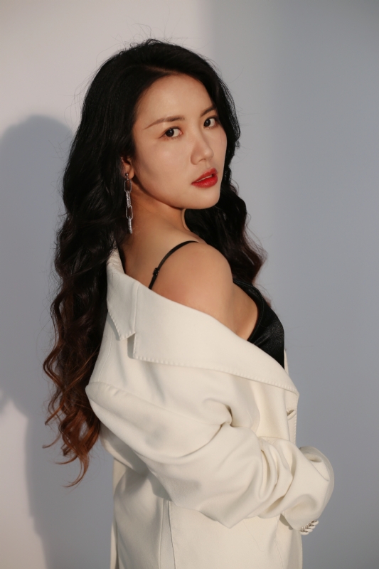 珍妮的第一张照片--昆明相亲服务中心