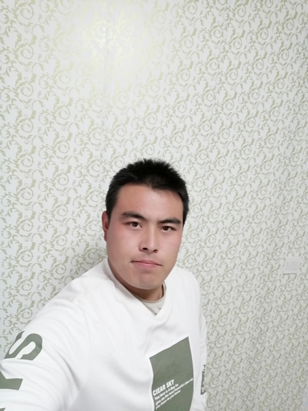 看草莓在跳舞的第一张照片--昆明相亲服务中心