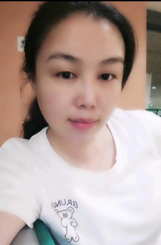 淡淡的云的第一张照片--昆明相亲服务中心