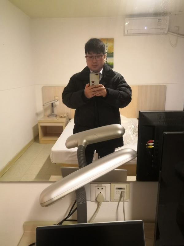 胡先生的第二张照片--昆明相亲服务中心