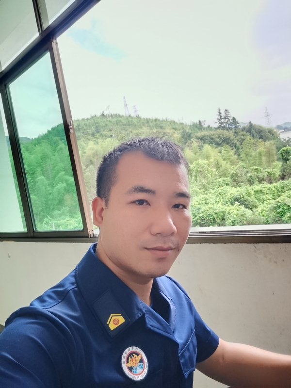 期待未来的第一张照片--昆明相亲服务中心