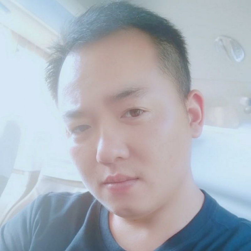 荒漠°的第一张照片--昆明相亲服务中心