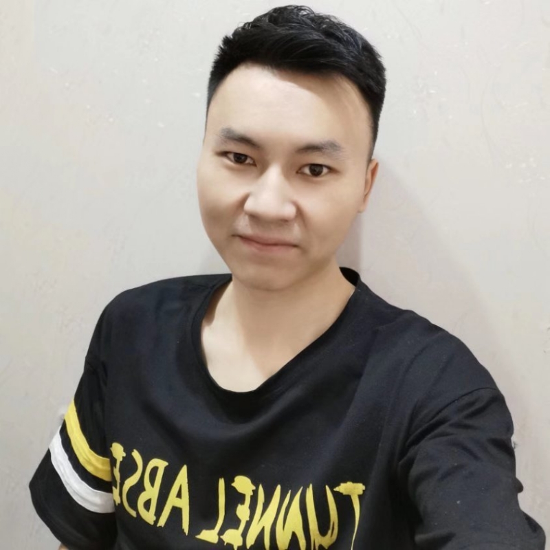 大男孩的第一张照片--昆明相亲服务中心