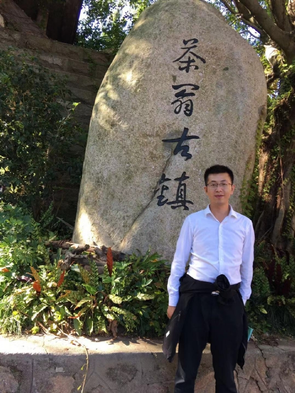 zw的第二张照片--昆明相亲服务中心