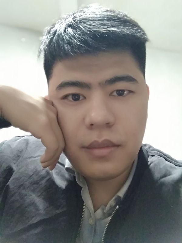 爱笑的人的第一张照片--昆明相亲服务中心