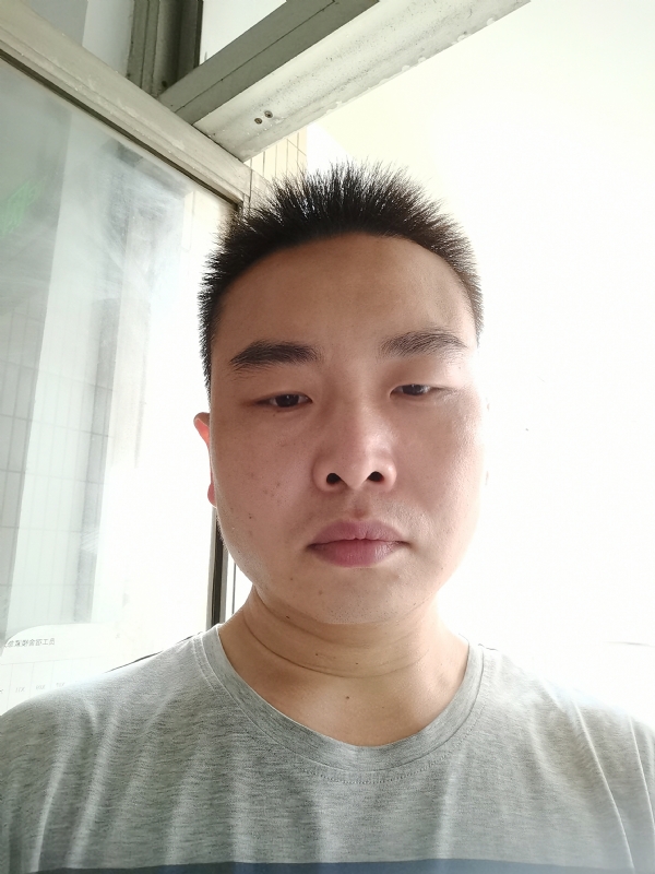 天真的我的第一张照片--昆明相亲服务中心