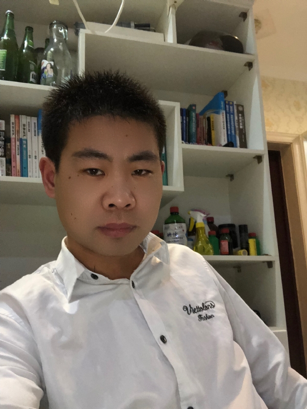 取经年的第二张照片--昆明相亲服务中心