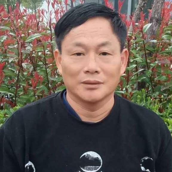 老黄牛的第一张照片--昆明相亲服务中心