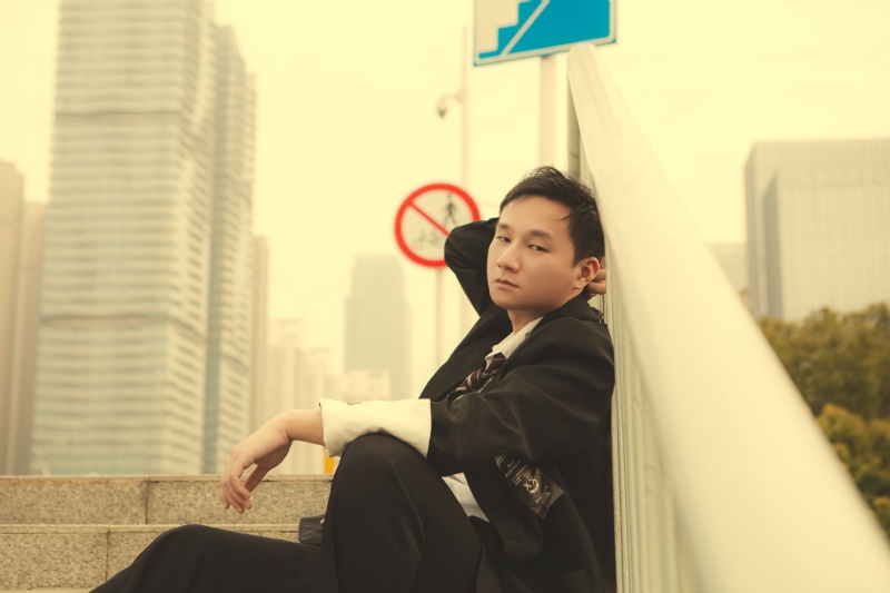 不负韶华的第一张照片--昆明相亲服务中心