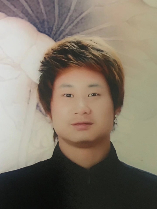 咮辛的第一张照片--昆明相亲服务中心