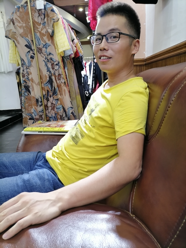 汪顺鹏的第二张照片--昆明相亲服务中心