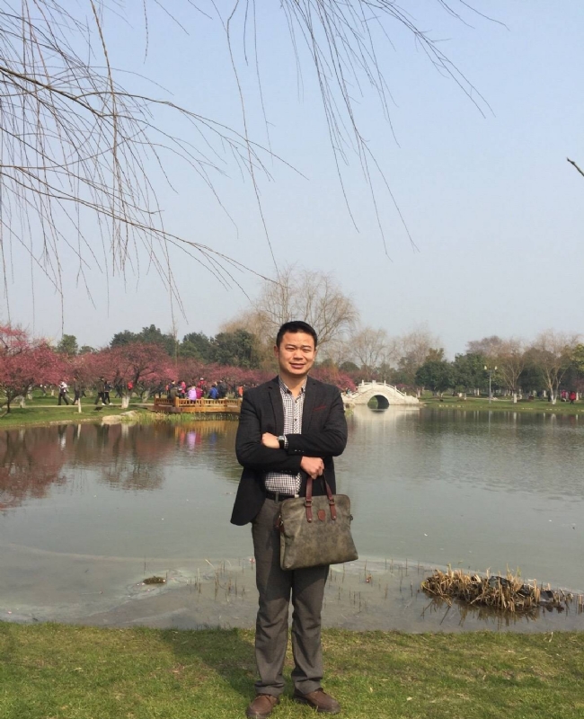 曾经的心疼的第二张照片--昆明相亲服务中心