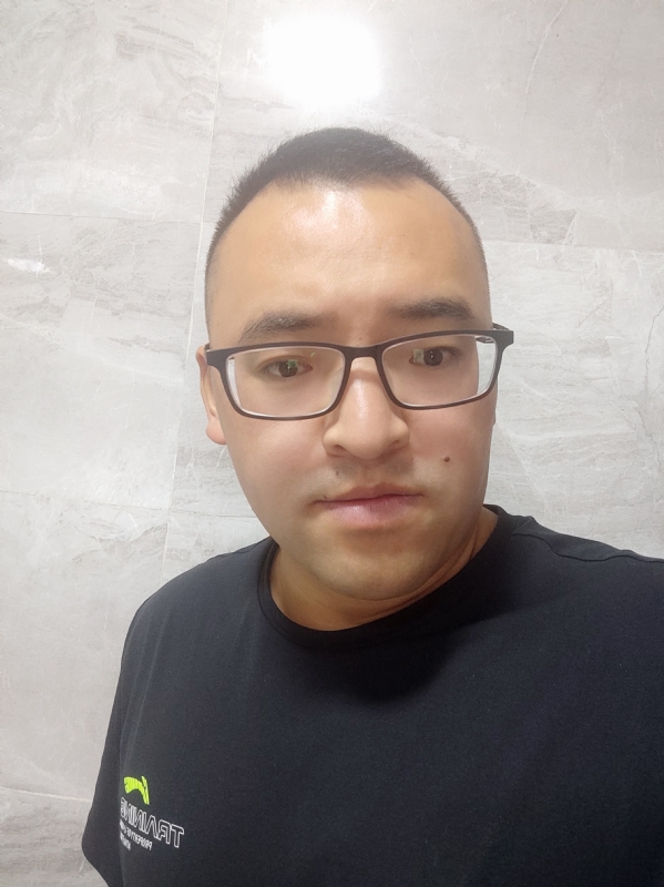 只愿得一人心的第三张照片--昆明相亲服务中心