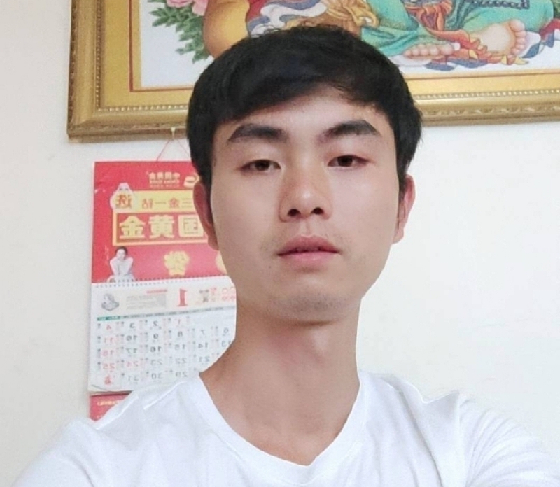 刘利的第一张照片--昆明相亲服务中心