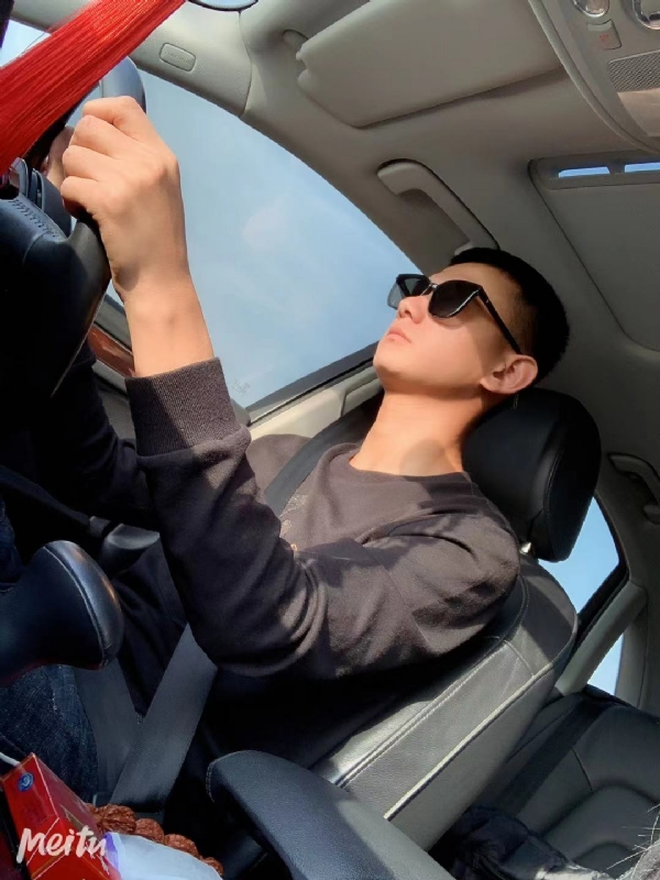 小五的第一张照片--昆明相亲服务中心