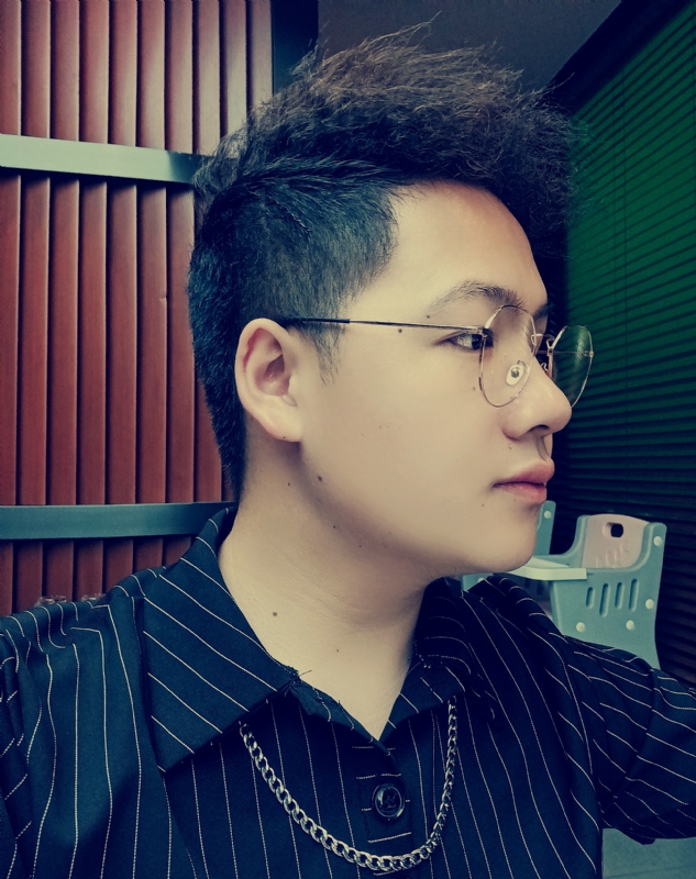 等风的人的第二张照片--昆明相亲服务中心