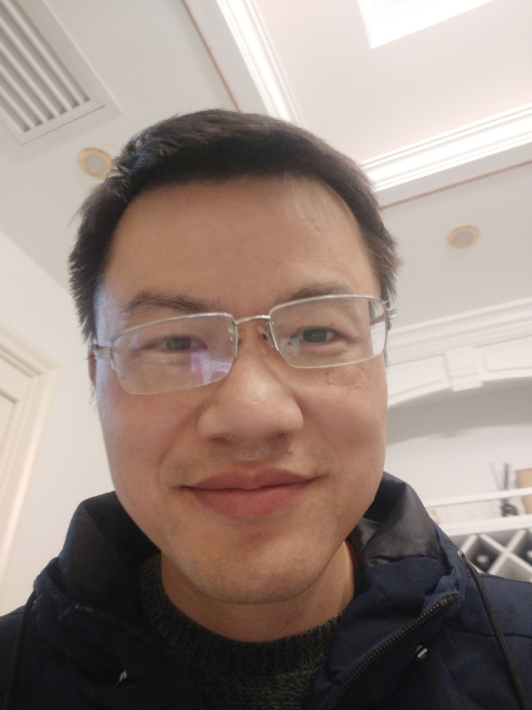 翔翔的第一张照片--昆明相亲服务中心