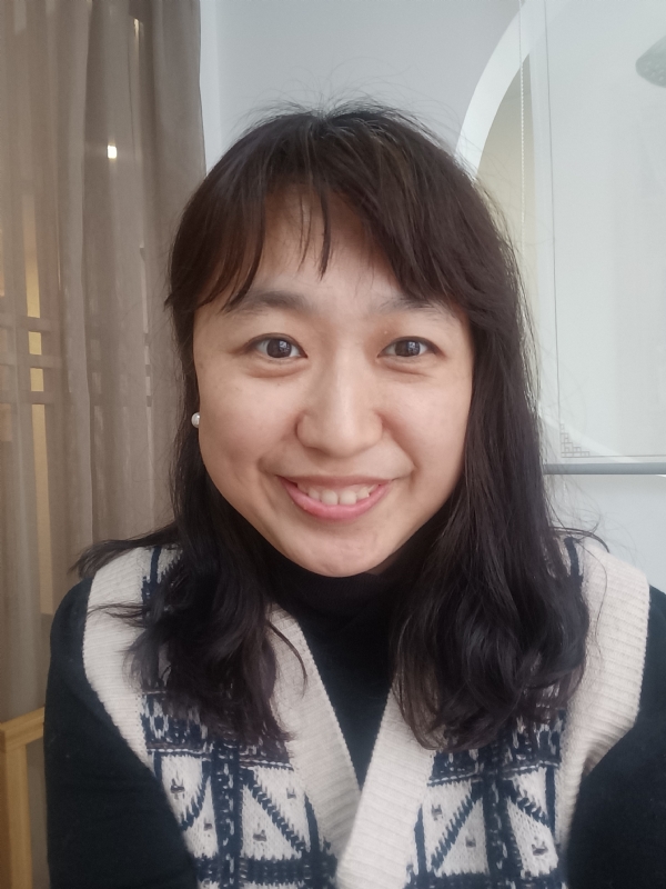 映日荷花的第一张照片--昆明相亲服务中心