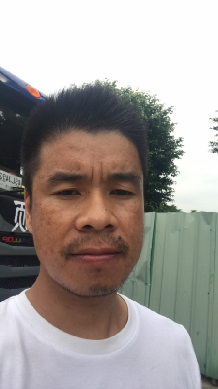 奔跑的蜗牛的第一张照片--昆明相亲服务中心