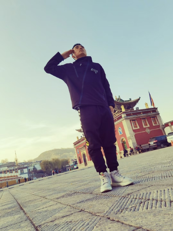 相会的第二张照片--昆明相亲服务中心